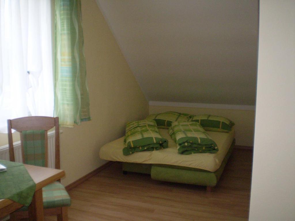 Staatz Gaestezimmer Rieder חדר תמונה